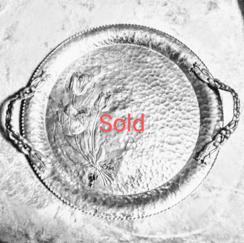 SOLDAluminum serving platter 1940-1950 handwrought